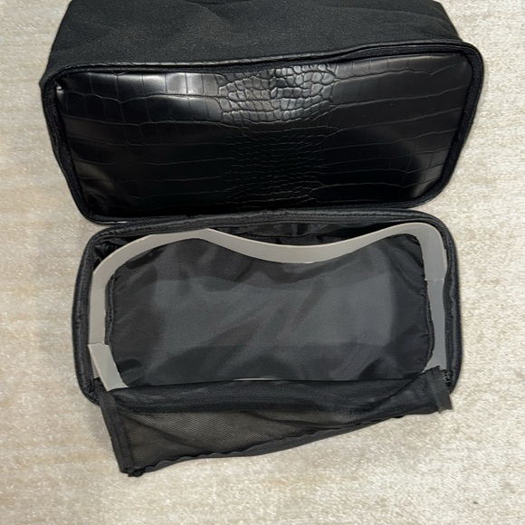 Beis The Convertible Mini Weekend - Picture 4 of 4